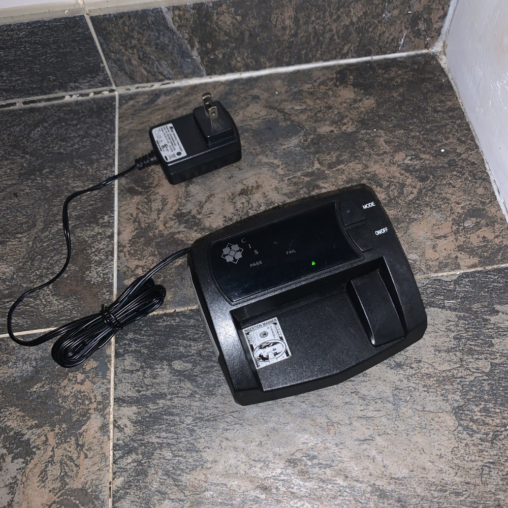 CIS Security Solutions CIS 113 Counterfeit Bill Detector Portable Rechargeable