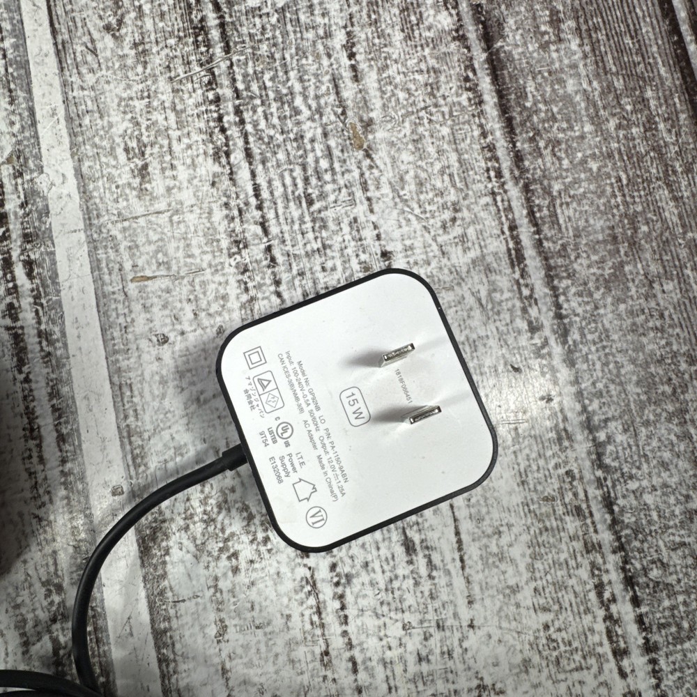 Amazon Echo Dot 3rd Gen Smart Speaker D9N29T Black w/ Power Adapter