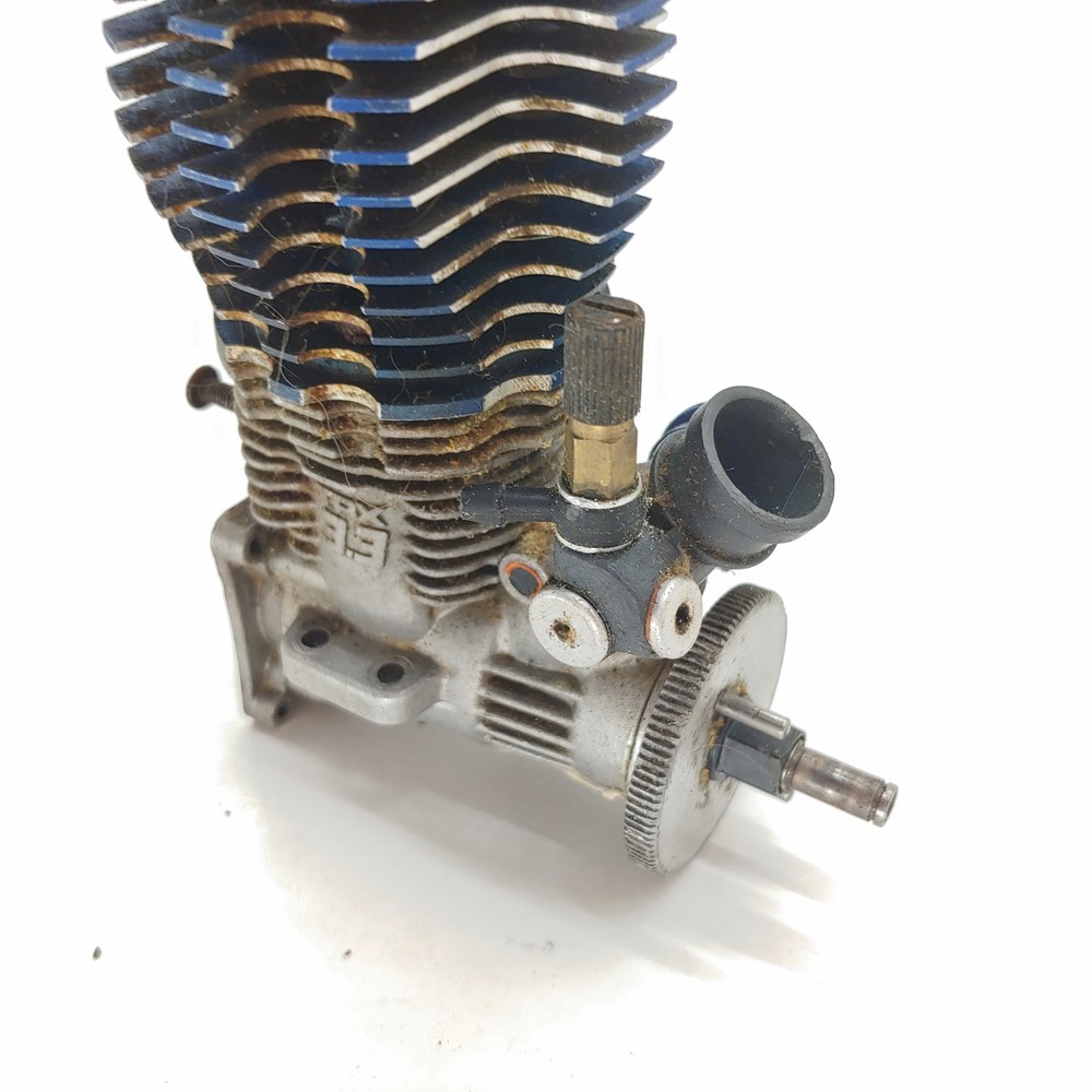 Traxxas TRX 3.3 Nitro Engine w/ Carb - Good Compression