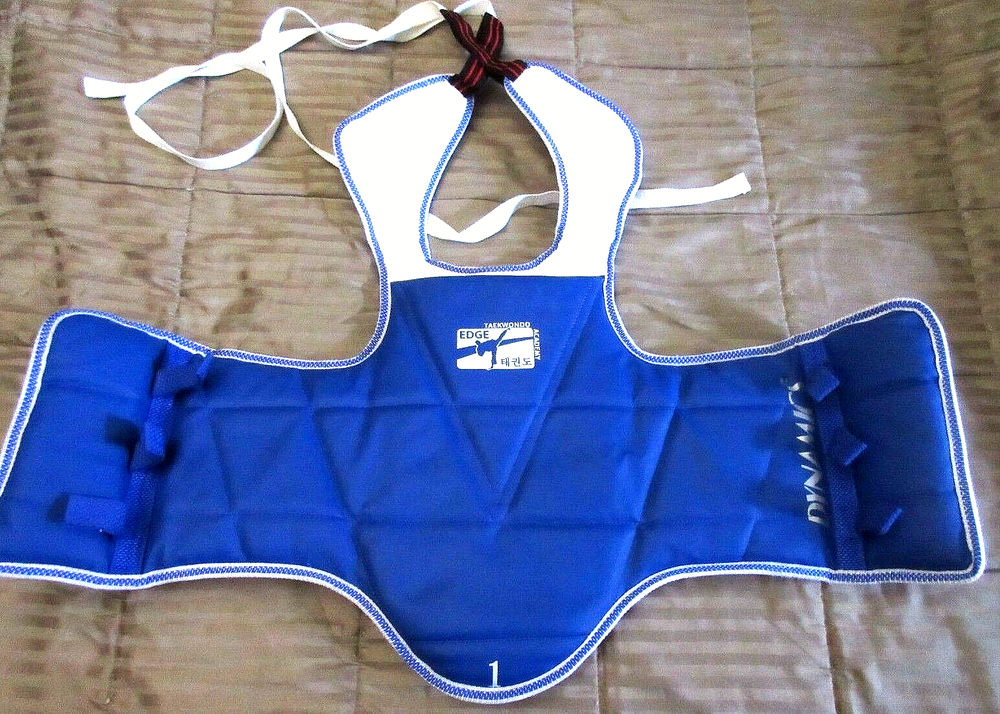 DYNAMICS SIZE 1 TAEKWENDO CHEST PROTECTOR VEST GUARD SPARRING REVERSIBLE