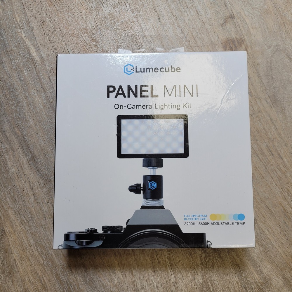 Lume Cube Panel Mini On Camera Full Spectrum LED Light Video Camera