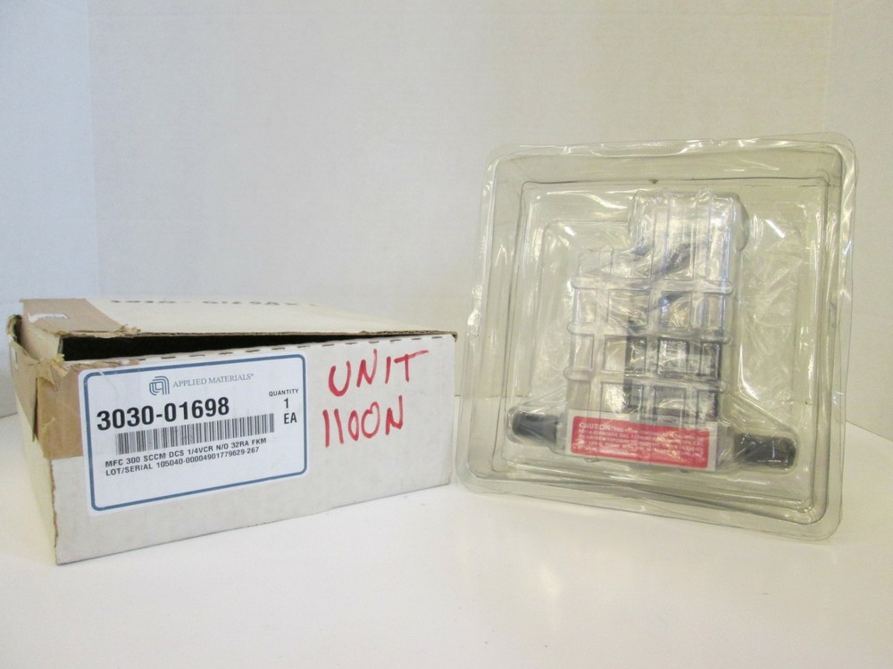 Unit UFC-1100N Mass Flow Controller, SIH2CL2, 300 SCCM