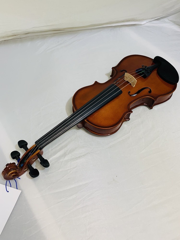 Menzel MDN400 Violin No Case or Bow