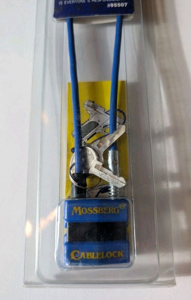 Firearm Lock- Blue Mossberg Cable Lock w 2 Keys New