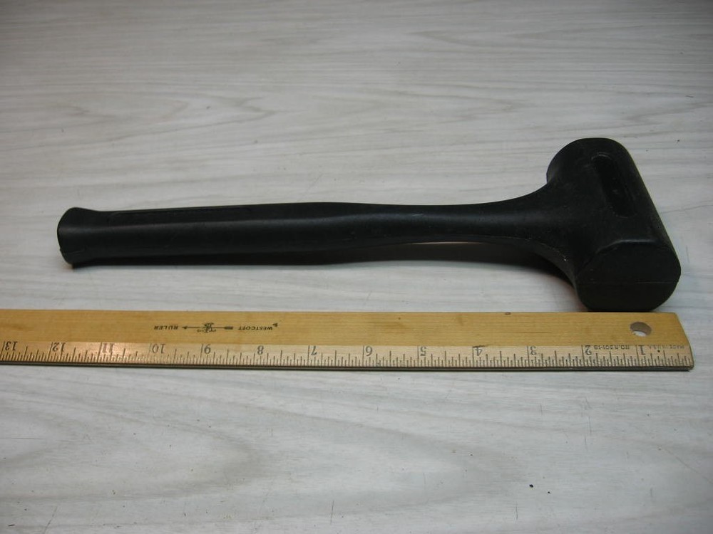 DEAD BLOW UIN-CAST 1 1/2 LB HAMMER