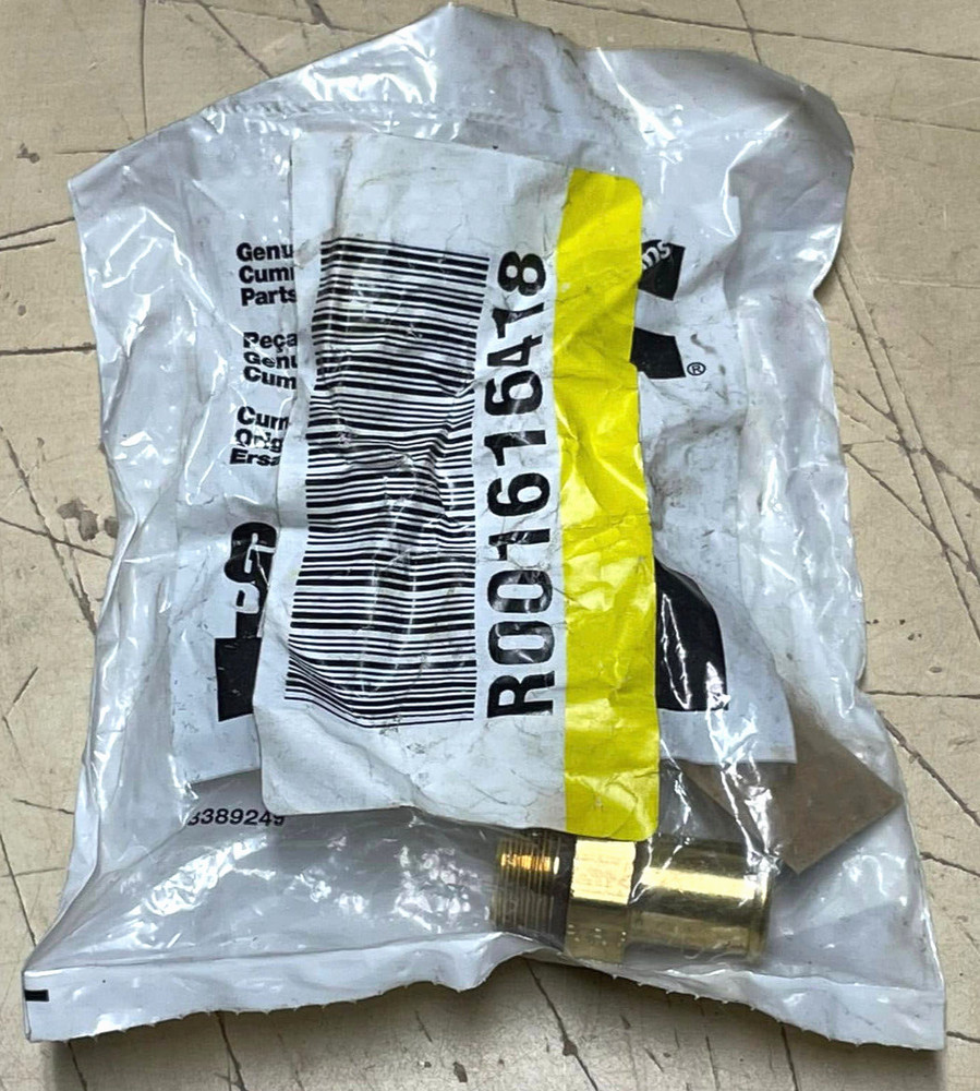 NEW Cummins 5253025 Plain Hose Coupling