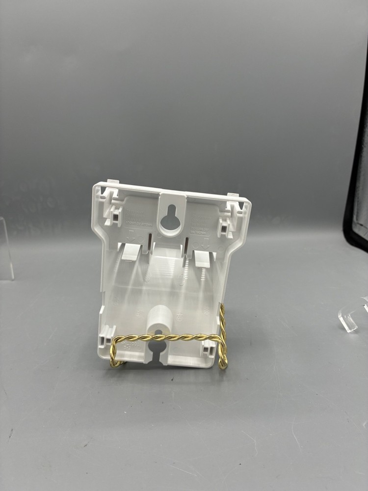 Panasonic PNKL1001 White Wall Mount New