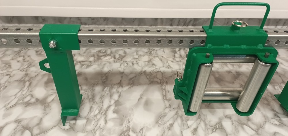 Greenlee CTR200 Heavy Duty Cable Roller