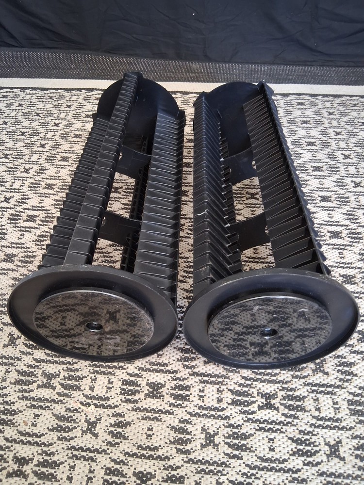 Fellowes 100 Cassette Tape Carousel Rotating Spinning Storage Tower Rack Case