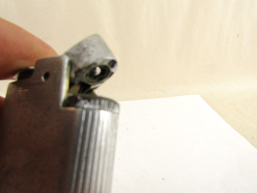 Vintage Ronson Lighter In Case