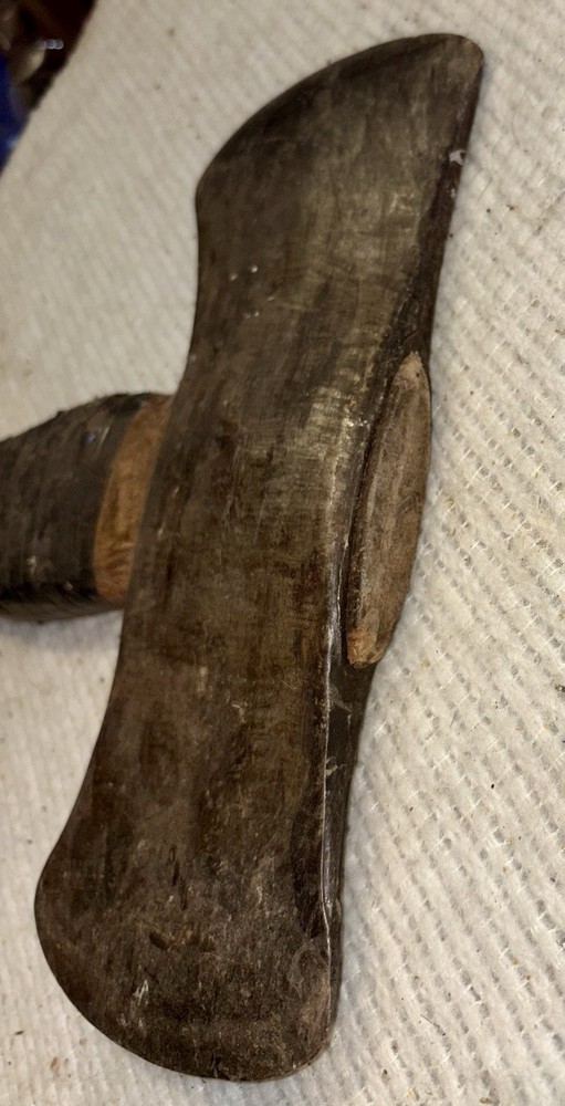 VINTAGE DOUBLE BIT WOODSMAN'S LONG HANDLE AXE