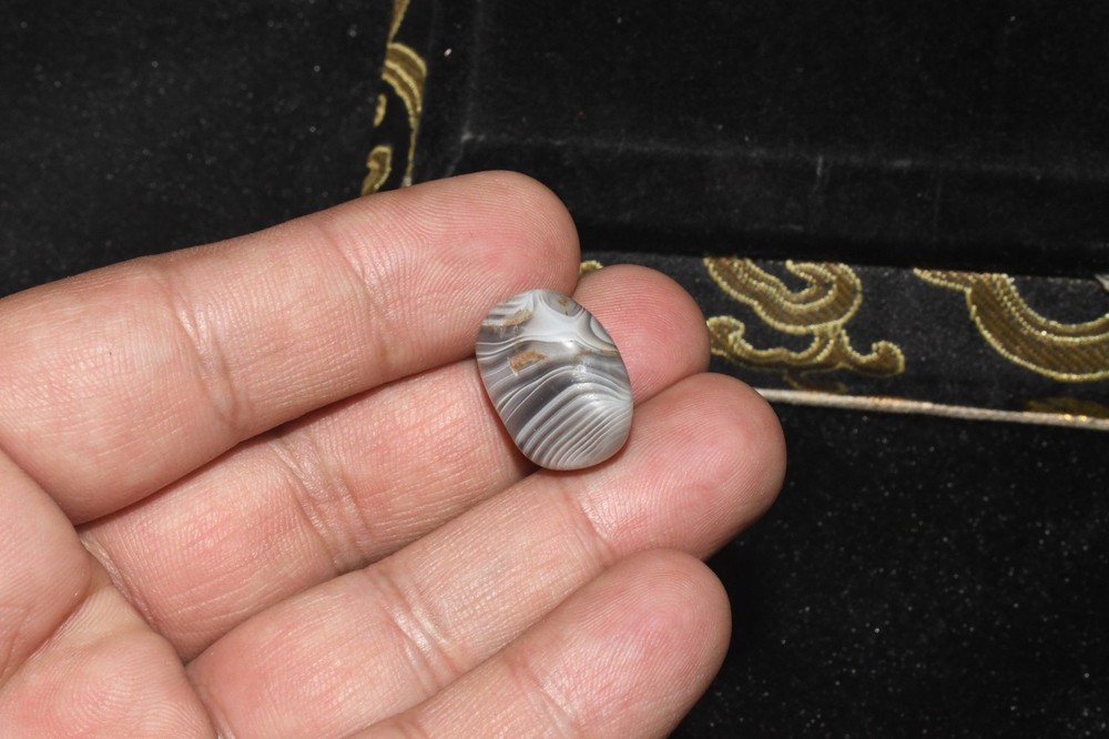 Authentic Ancient Tibetan Himalayan Banded Agate Stone Dzi Bead