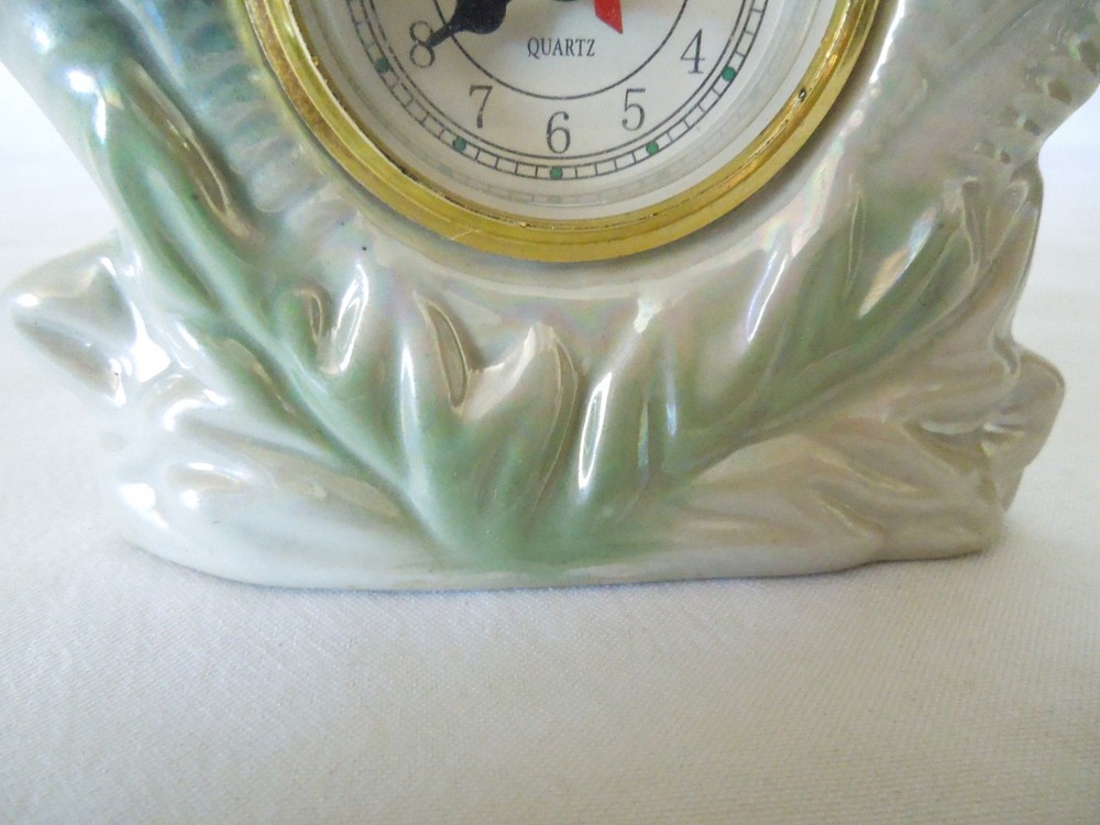 Ceramic Quartz Desk Clock Dolphin Over Waves Theme 6" x 4"
