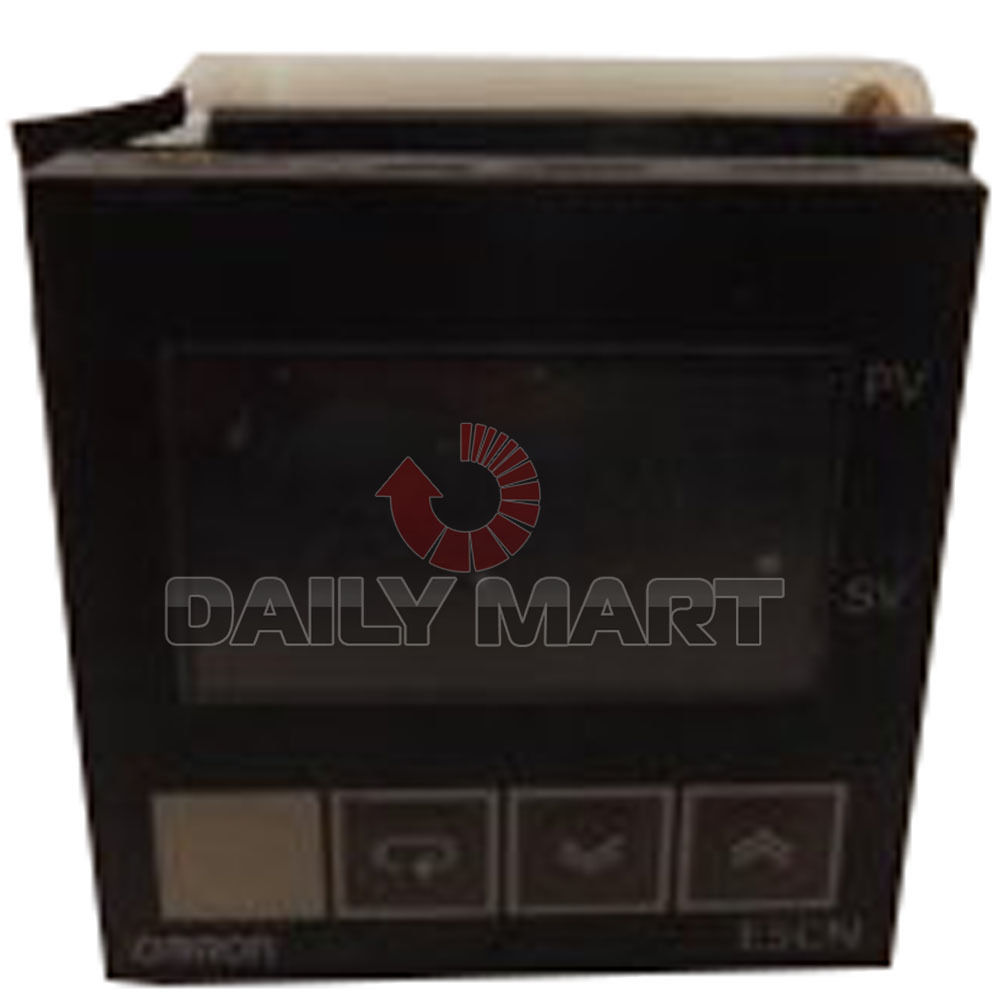 New Omron E5CN-R2TC Temperature Controller E5CNR2TC Digital, in Box