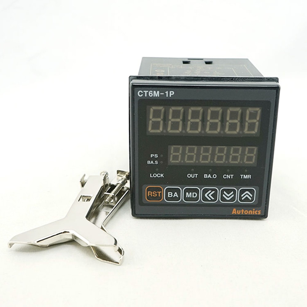 Autonics CT6M-1P2 Counters Standard Type New 1PCS