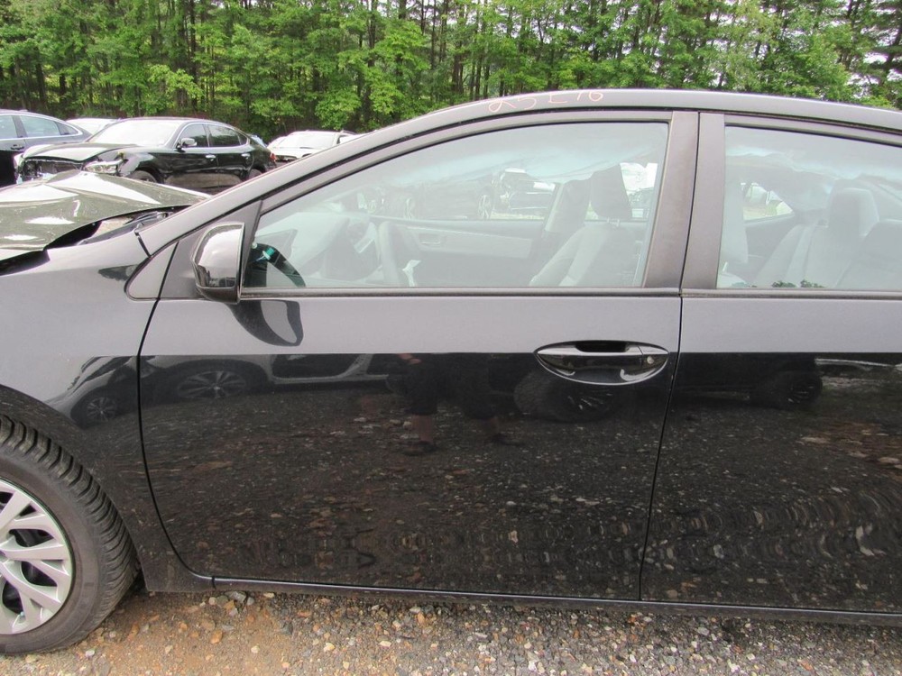 COROLLA 2018 Glove Box 1048801