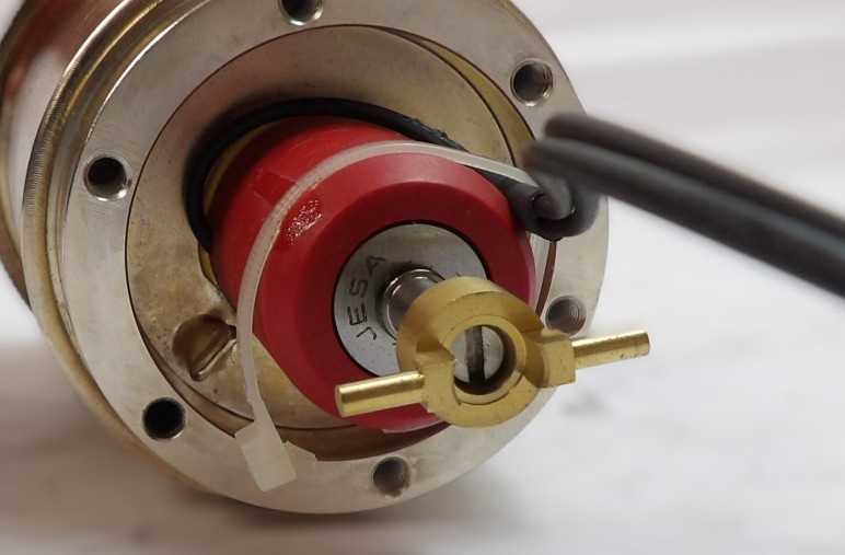 Comet CVMI-2000AC/5-BECA-CL Variable Vacuum Capacitor 20-2000pF 5/3kV Working