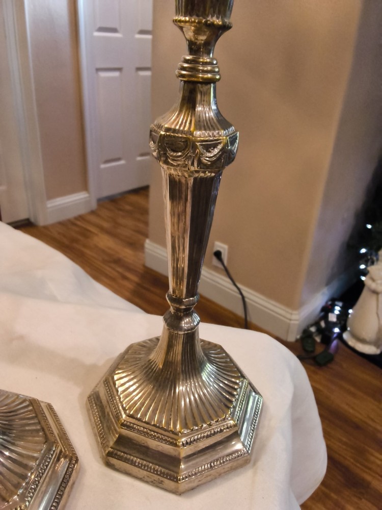 2 BOUGOIRS STYLE SILVER PLATE CANDLESTICKS STATLY ELEGANCE SOPHISTICATED L1