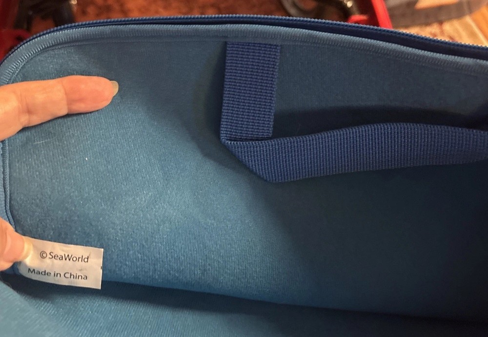 Sea World Laptop Bag