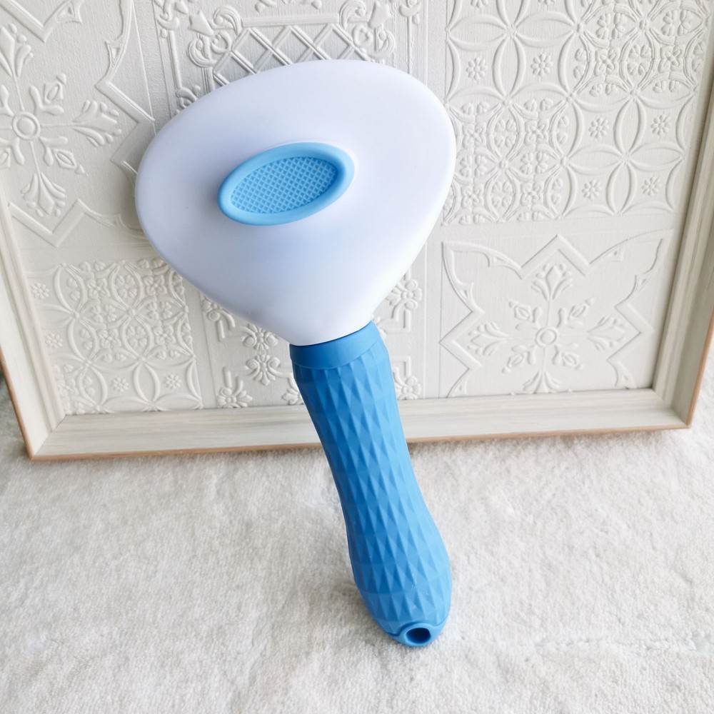 Pet Grooming Brush Push-Button Self-Cleaning Comb New