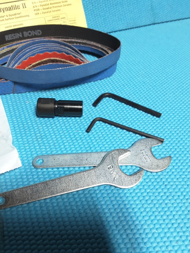 Dynabrade 40320, Dynafile II Belt Sander Versatility Kit.