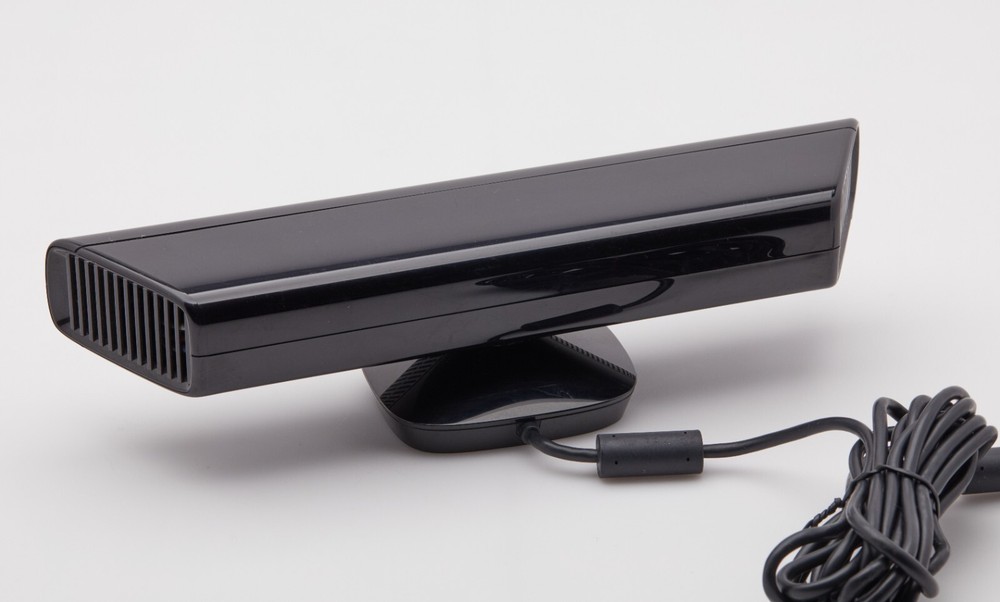 Microsoft Xbox 360 Kinect Motion Sensor Bar Black & 4 Games Bundle 3 ARE NEW!!