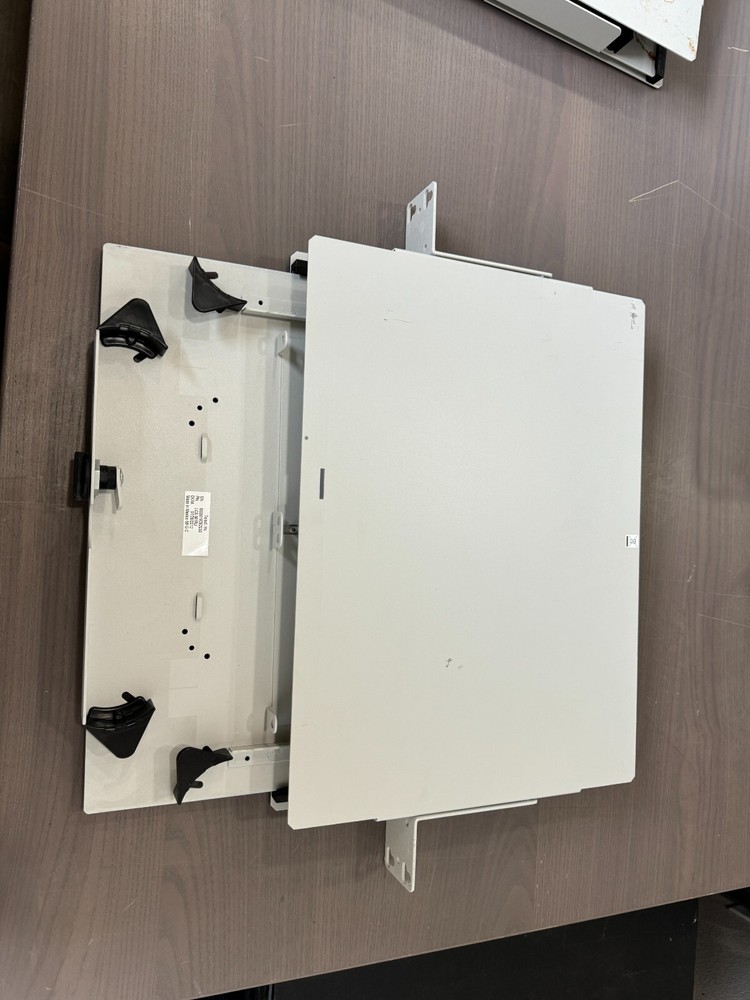 Telect / Amphenol LCX-M1RU Fiber Splice/patch panel
