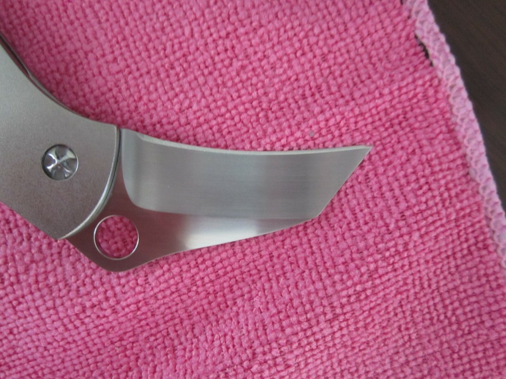 Michael J. Smith knife Custom folding Karambit