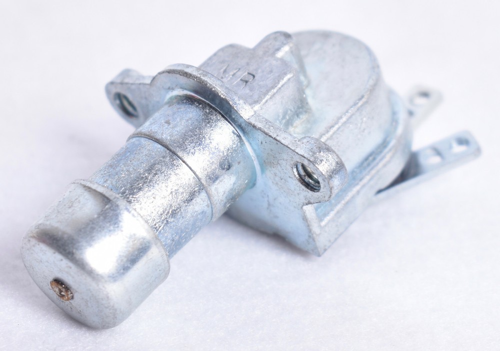 Muncie Push Dinner Switch 25-612-6AB