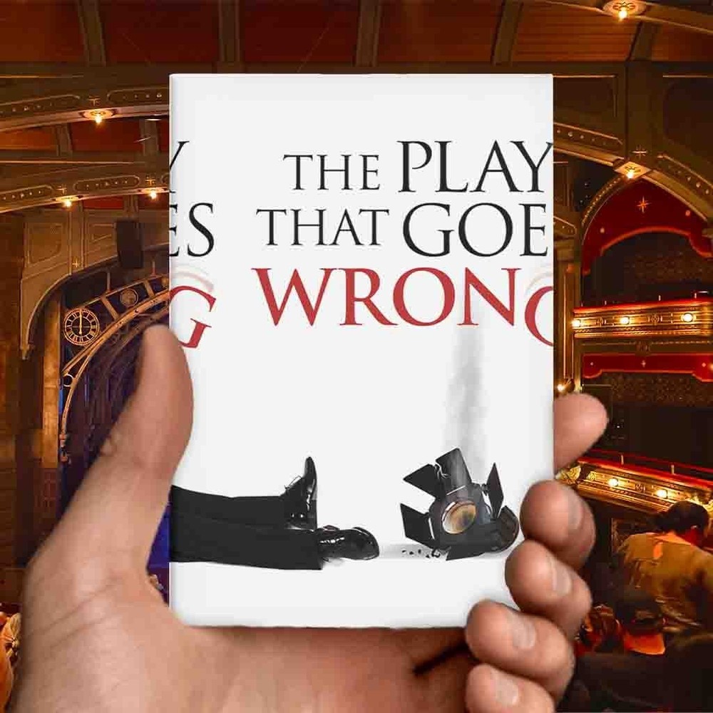The Play That Goes Wrong - The Play Magnet