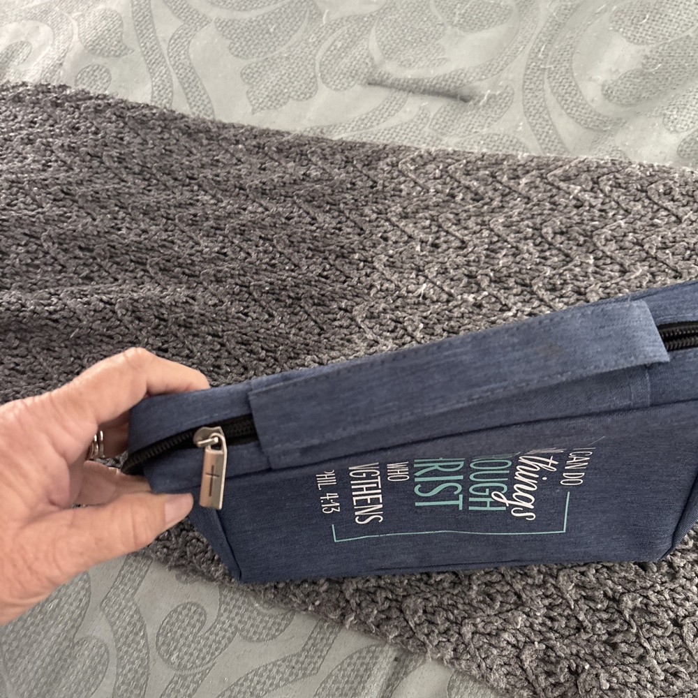 Bible Cover : Zippered, with Handle, Canvas, Blue, Medium