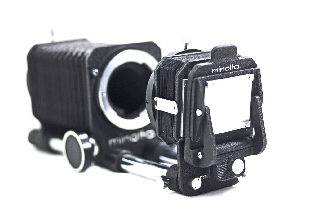 MINOLTA SR CAMERA "DE LUXE TYPE" BELLOWS WITH SLIDE COPIER (MINT)