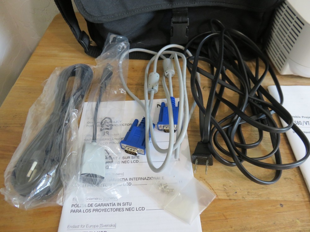 NEC White Projector Model VT480 With Case &All Accessories + Cords Excellent