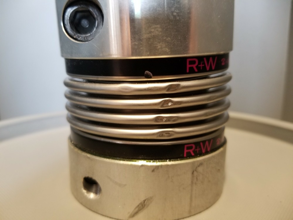 R+W Flexible Motor Coupling, MINOR DENT