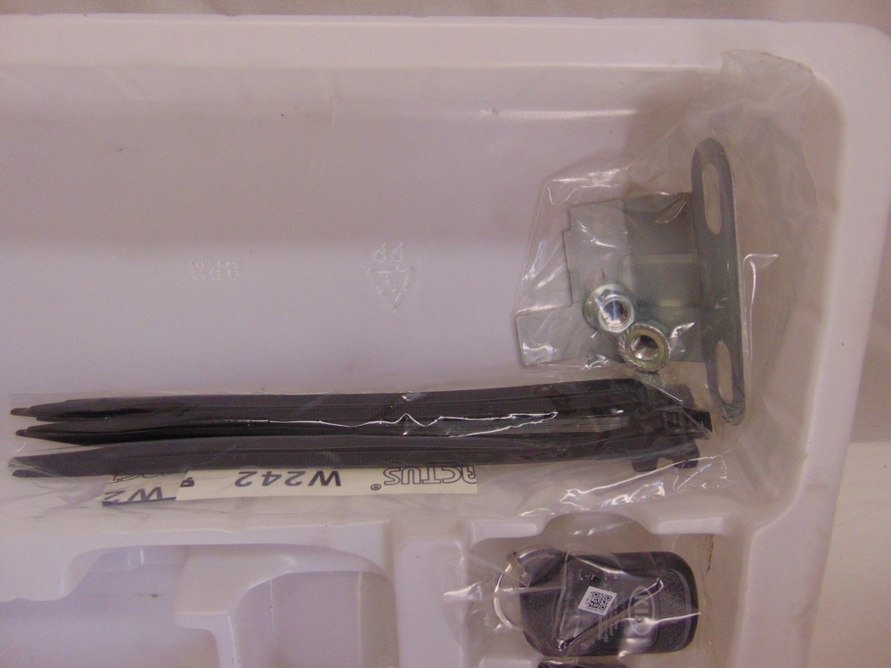 D5F57 AC040 KIA Optima Remote Star