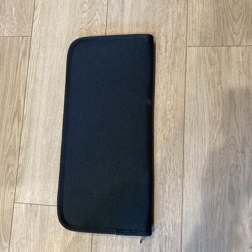 Knitting Needle Holder