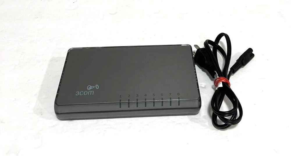 3COM 3CFSU08 ETHERNET SWITCH 8-PORT w/ power cord