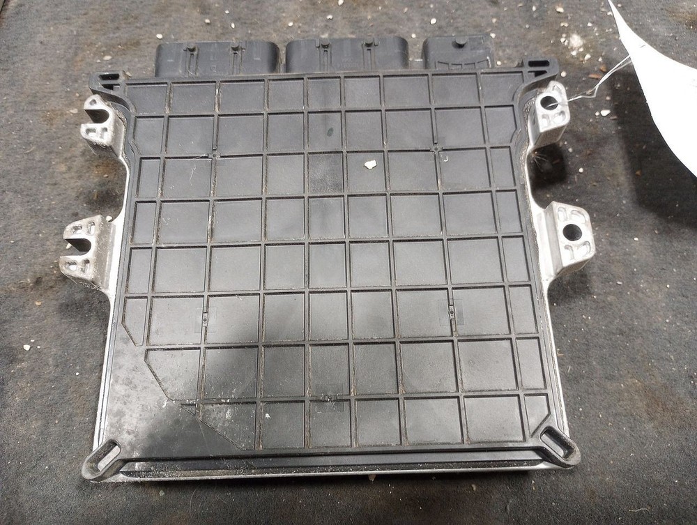 Engine ECM Electronic Control Module 3.5L 6 Cylinder Fits 20 PATHFINDER 3013432