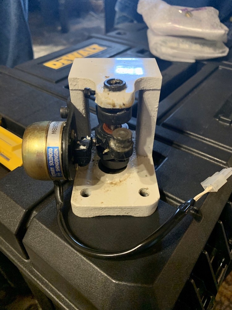 Tajima Thread Trim Assembly With Solenoid