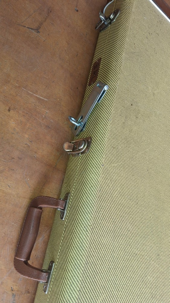 TKL Performer Rectangular Electric Guitar Hardshell Case tweed finish w lock 40"