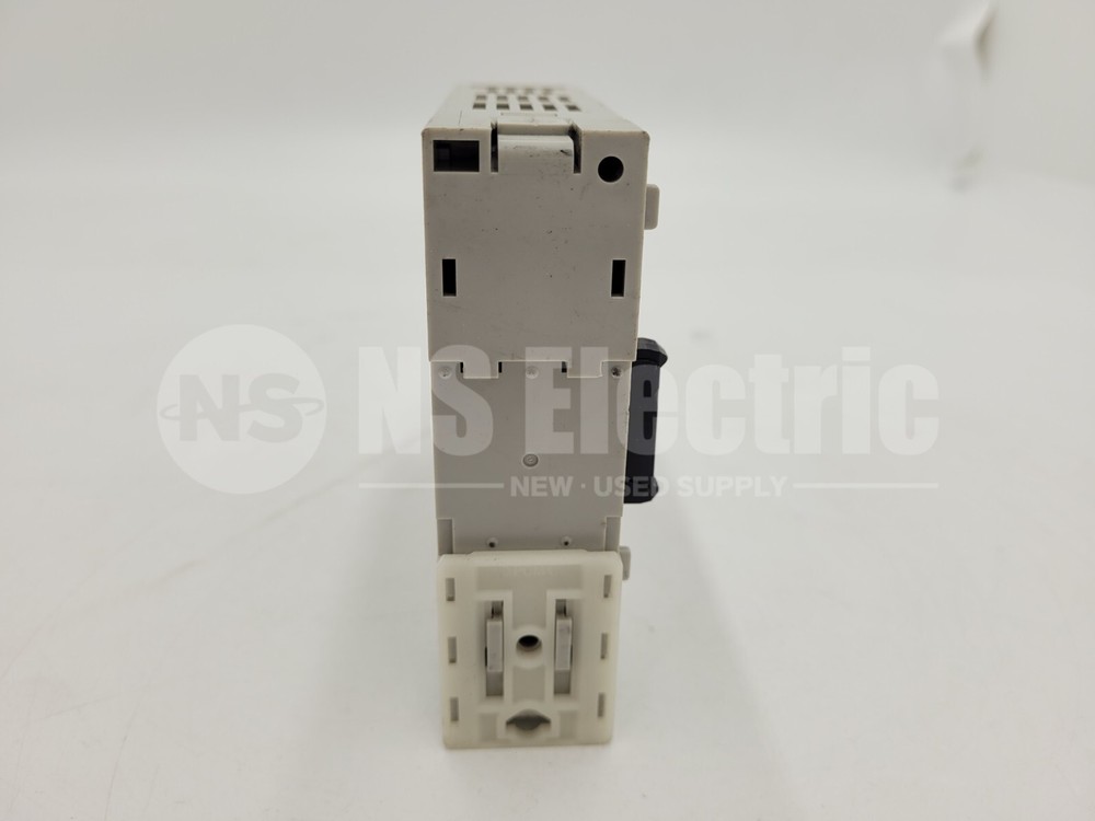 Yamatake / DMC10S2TV0400 / Regulator