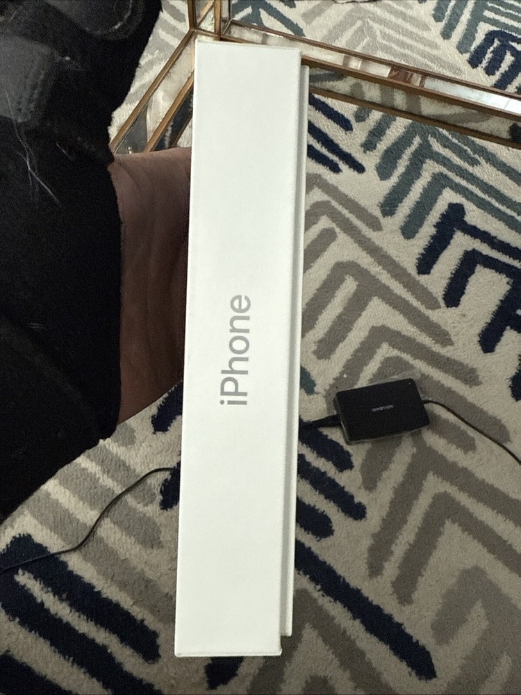 Apple iPhone 14 Pro 256 GB Silver Original Box Only