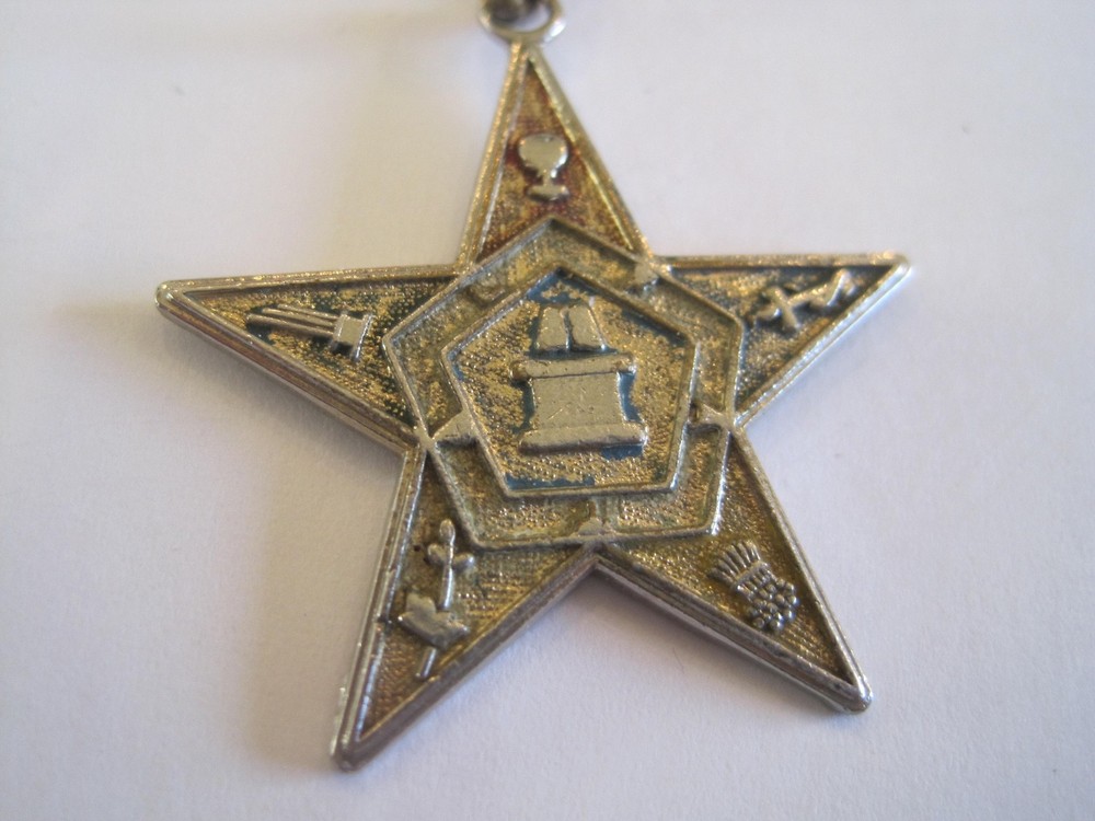 Masonic Key Chain Star Vintage