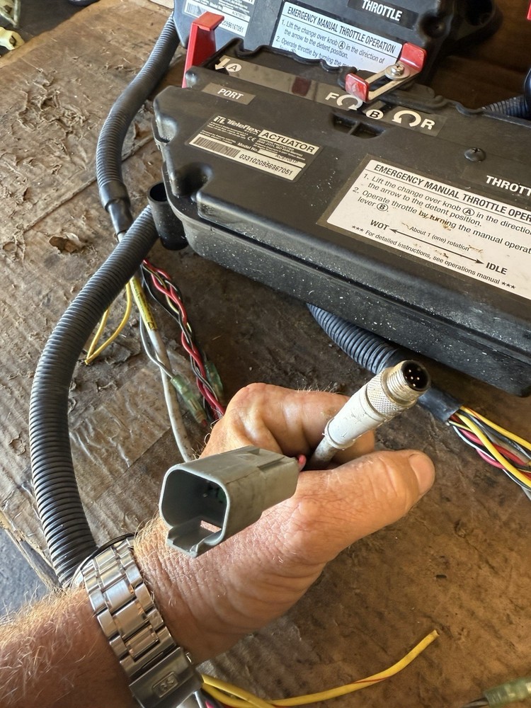 TELEFLEX AC67051P Outboard THROTTLE ACTUATOR