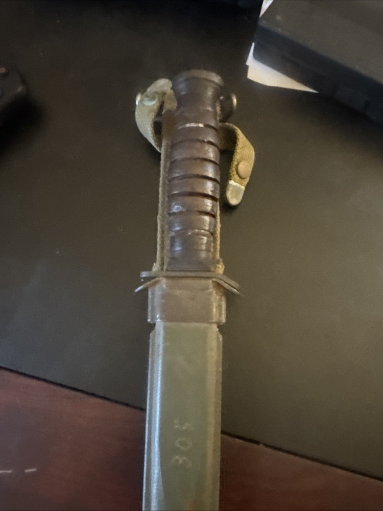 Imperial M3 Fighting Knife With Original Scabbard
