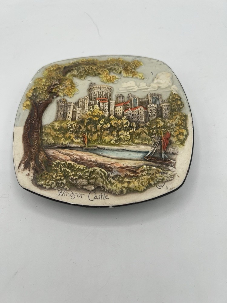 Vintage 3D Windsor Castle Wall Hanging Shellcraft