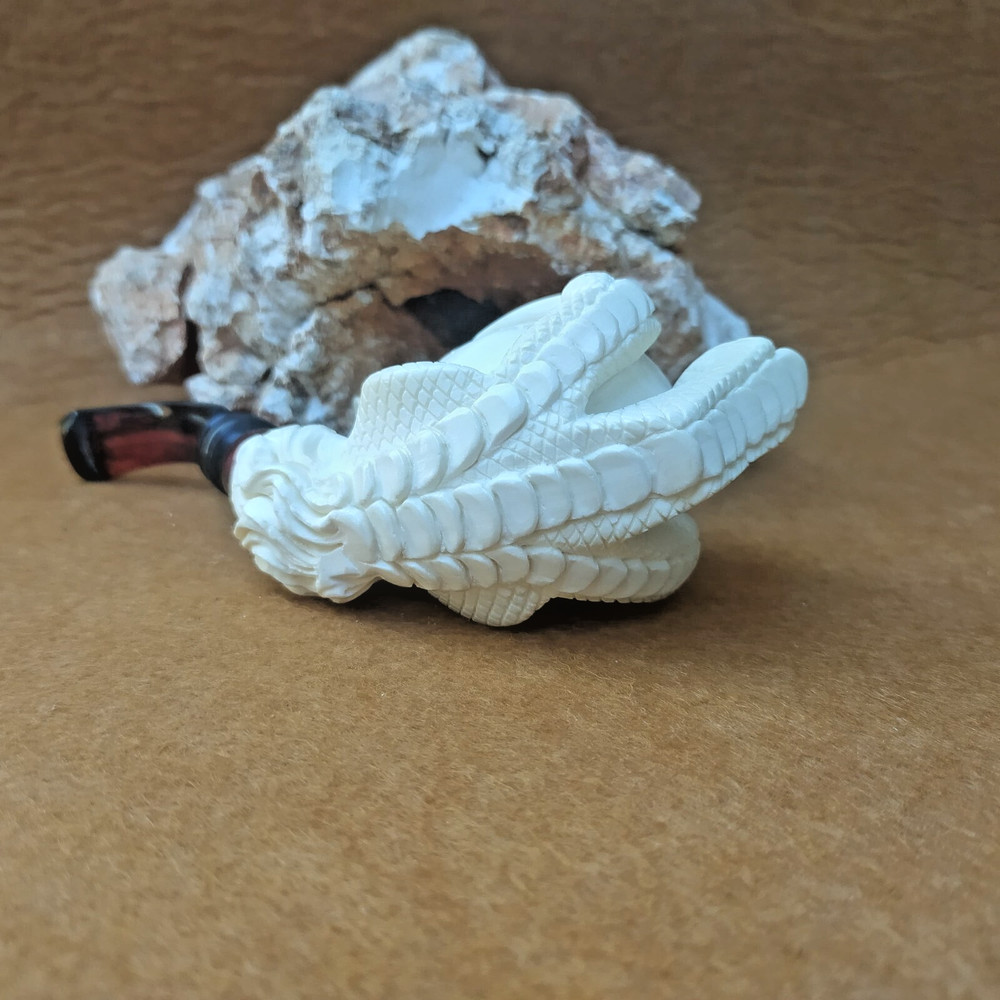 Eagle Claw and Egg Meerschaum Pipe