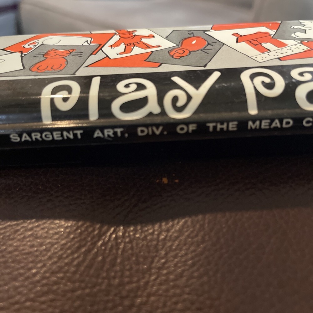 B22- Sargent Junior Play Paint Tin