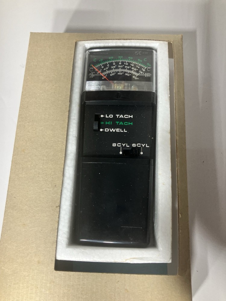 Vintage Cal Custom Hawk Dwell Tachometer Pocketune Meter