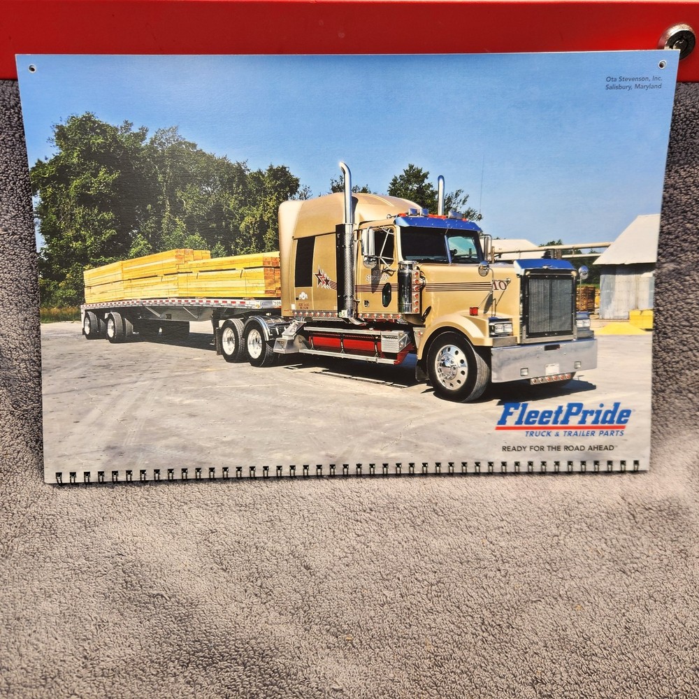 Fleetpride 2018 Calendar. Tractor Trailers. Excellent Condition.